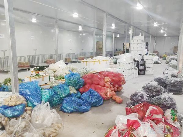 在冷庫(kù)使用中，如何根據(jù)食品分類確定貯藏溫度值？